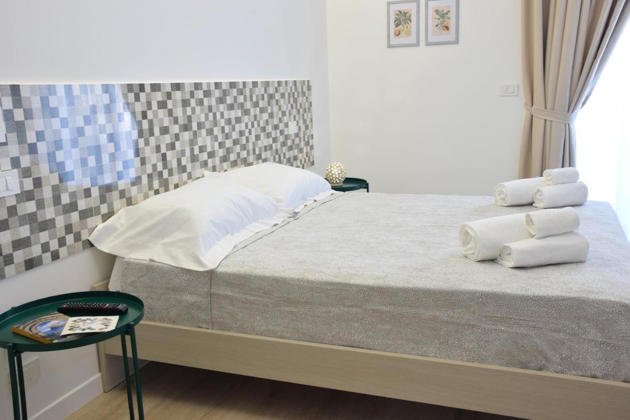 Accomodati B&B Марина-ди-Джойза-Йоника Экстерьер фото