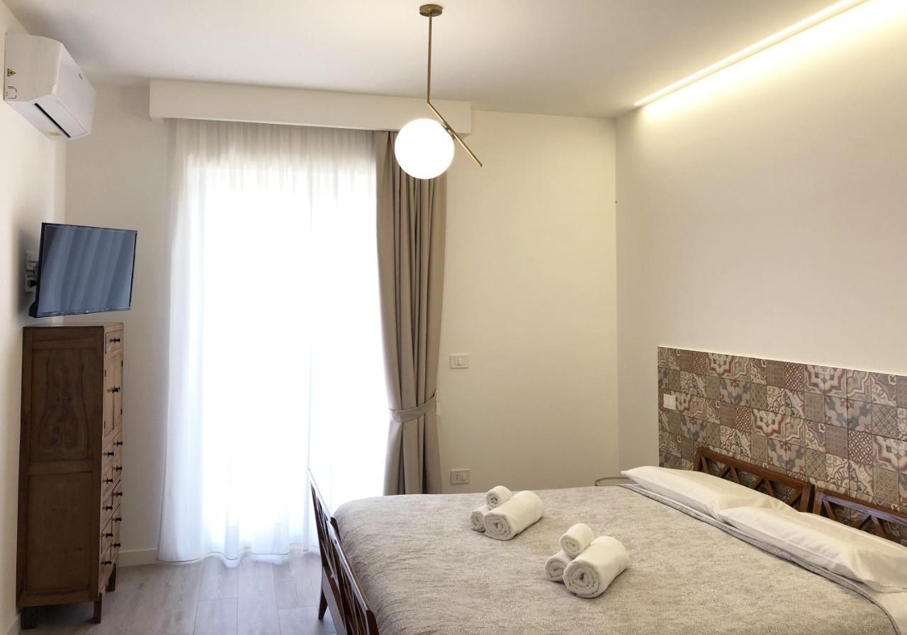 Accomodati B&B Марина-ди-Джойза-Йоника Экстерьер фото